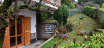 Costa di Serina affittasi mesi estivi, tranquillo e arioso piano terra con camino e giardino privato