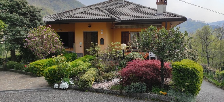 Sant’Omobono Terme alture adorabile villa singola con giardino privato